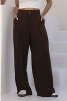 Calça Pantalona Com Prega Bolso Embutido Feminino Revanche Latina MARROM