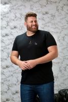 Camiseta Bordada Plus Size Masculina Revanche Medina PRETO