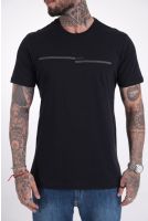 Camiseta Masculina Manga Curta Estampada Relevo Revanche Shibuya PRETO