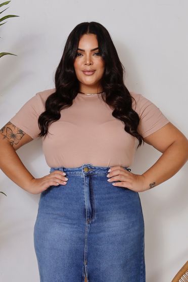 Blusa Baby Look Basica Curvy Feminina Revanche Zadar CÁQUI