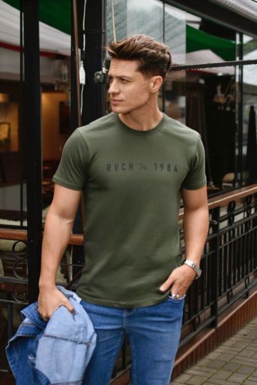 Camiseta Estampada Masculina Revanche Branis VERDE MUSGO