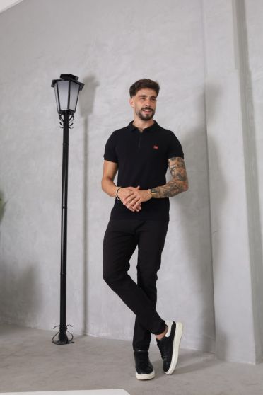 Camiseta Polo Com Zíper Masculino Revanche Friburgo PRETO