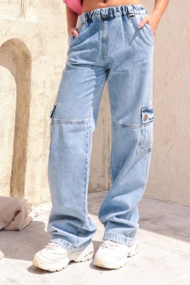 Calça Jeans Wide Leg Com Bolso Cargo e Elástico Feminina Revanche Codajás UNICA