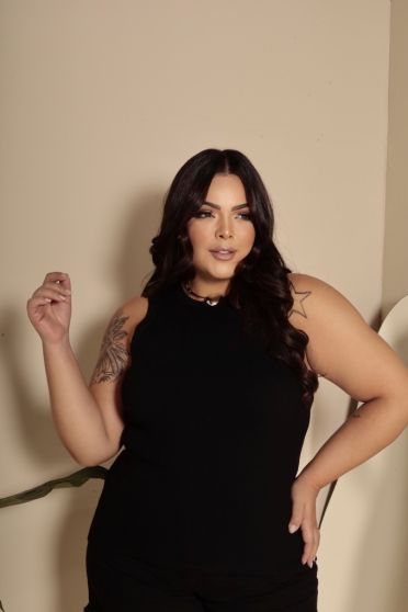 Regata Canelada Curvy Feminina Revanche Zuara PRETO