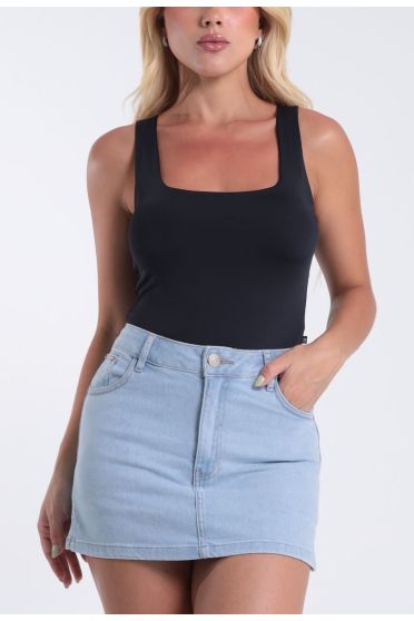Blusa Regata Cavada Uso Frente e Costas Feminina Revanche Beatriz PRETO