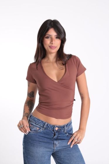 Blusa Feminina Transpassada com Franzido Decote V Revanche-BL.FEM.00255 MARROM