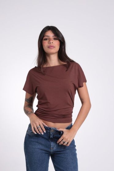Blusa Feminina Ampla Com Franzido Nas Laterais Revanche-BL.FEM.00273 MARROM ESCURO