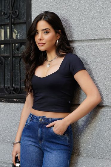 Blusa Decote Coração Feminino Revanche Hierapitna PRETO