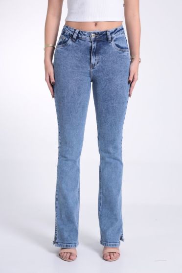 Calça Jeans Flare Com Abertura Lateral Feminino Revanche Guernsey UNICA
