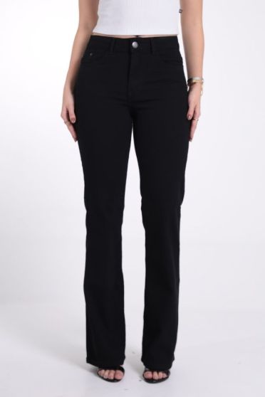 Calça Aveludada Flare Feminina Revanche Capri PRETO