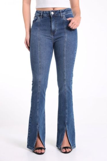 Calça Jeans Flare Feminina Com Recorte E Abertura Revanche - CA.FEM.00590 UNICA