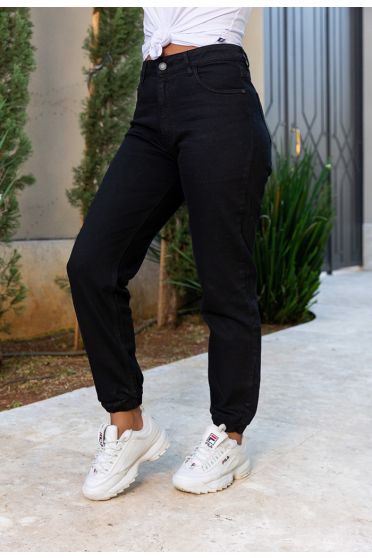 Calça Jogger Com Elástico Na Barra Feminina Revanche Pawnee PRETO