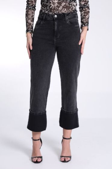 Calça Jeans Reta Com Barra Dobrada Pra Fora Feminino Revanche Martinica UNICA