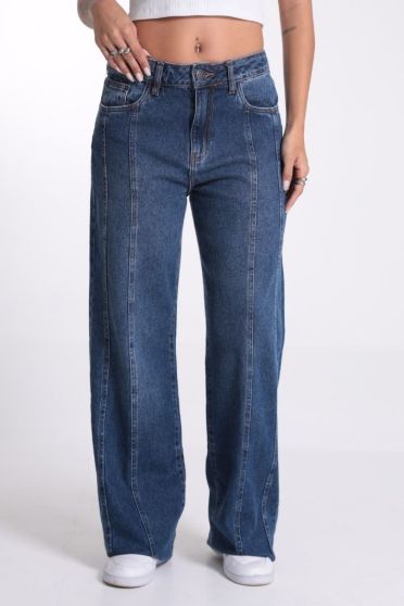 Calça Jeans Reta Com Recortes Feminina Revanche Lima UNICA