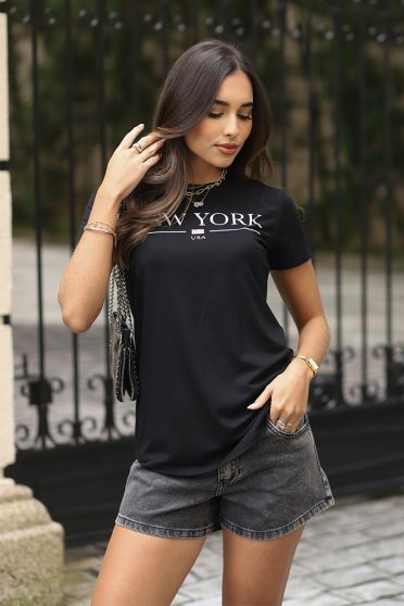 Camiseta Estampada Feminino Revanche Mamúcio PRETO