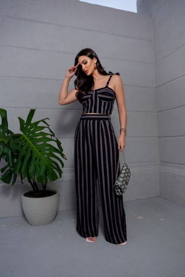 Conjunto pantalona e cropped listrado online