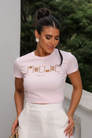 Camiseta Tinturada Estampada Faminina Revanche Segovia ROSA BEBE