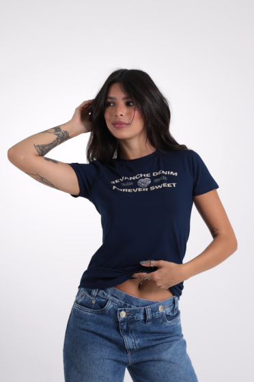 Camiseta Feminina Estampada Manga Curta Forever Sweet Revanche-CT.FEM.00091 AZUL MARINHO