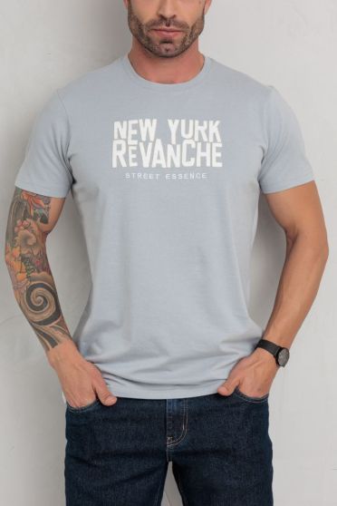 Camiseta Bordada Masculino Revanche Cástulo CINZA CLARO