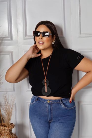 Blusa Baby Look Basica Curvy Feminina Revanche Zadar PRETO