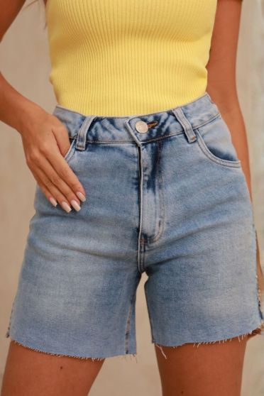 Shorts Jeans Mom Barra Corte A Fio Feminino Revanche Trofa UNICA